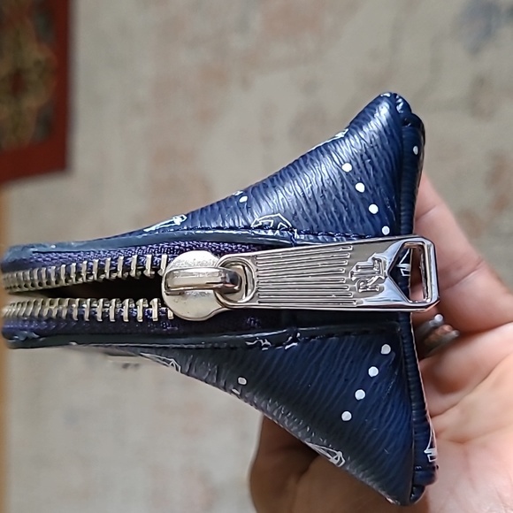 Ralph Lauren cosmetics pouch - Picture 7 of 8